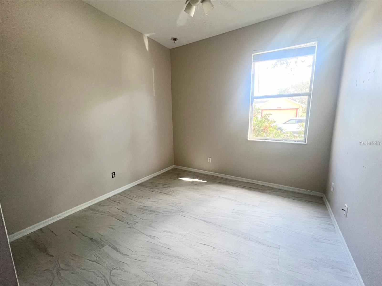 Image 5 of 13 For 9996 Spring Gulch Lane