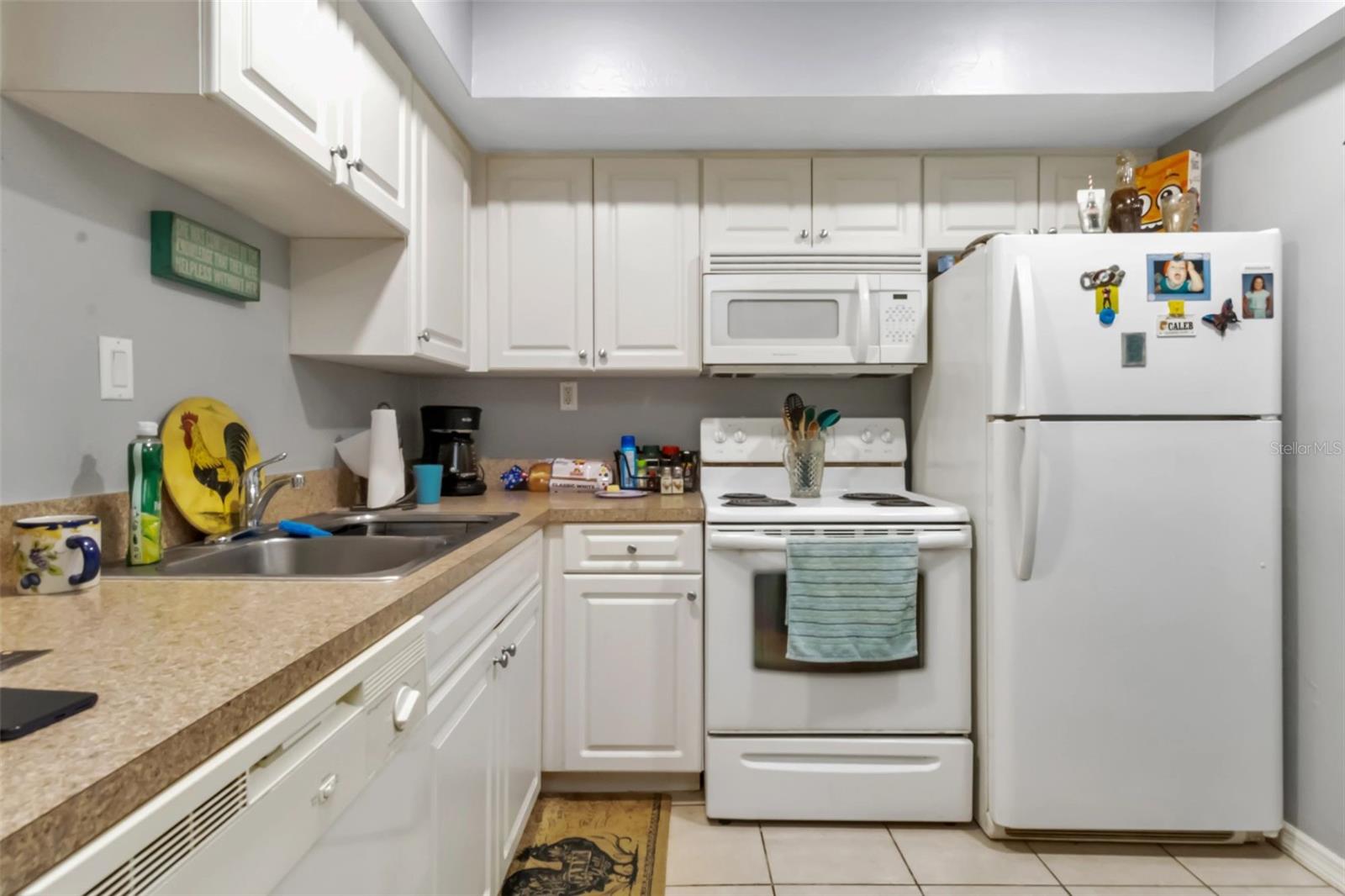 Image 3 of 15 For 3100 Harbor Boulevard 108