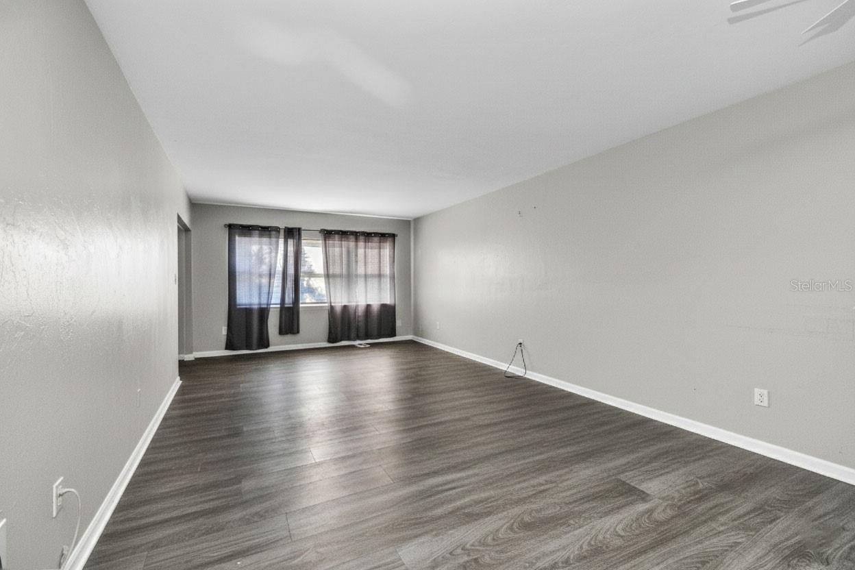 Image 5 of 15 For 3100 Harbor Boulevard 108