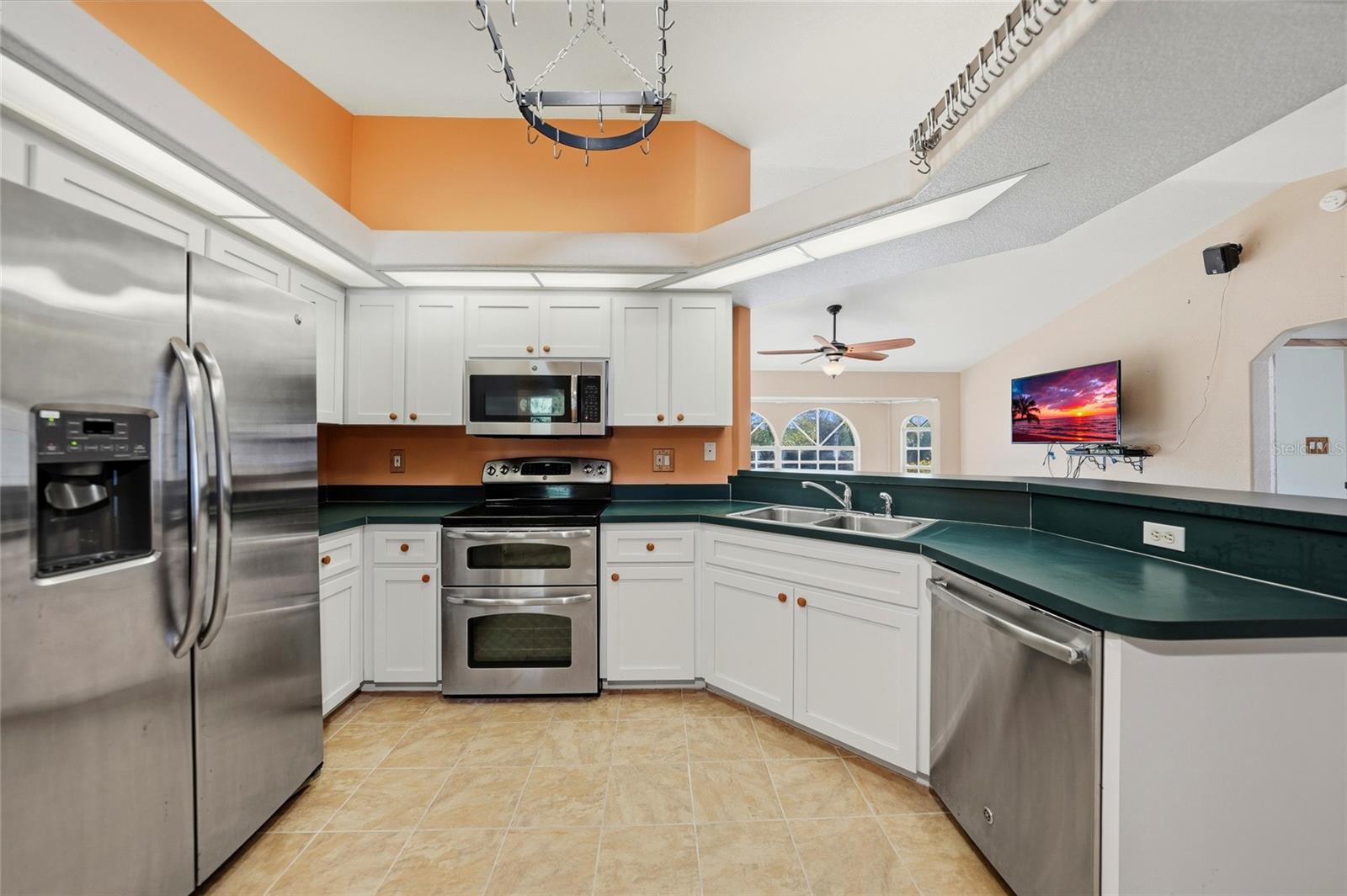 Image 8 of 29 For 6343 Ceres Street