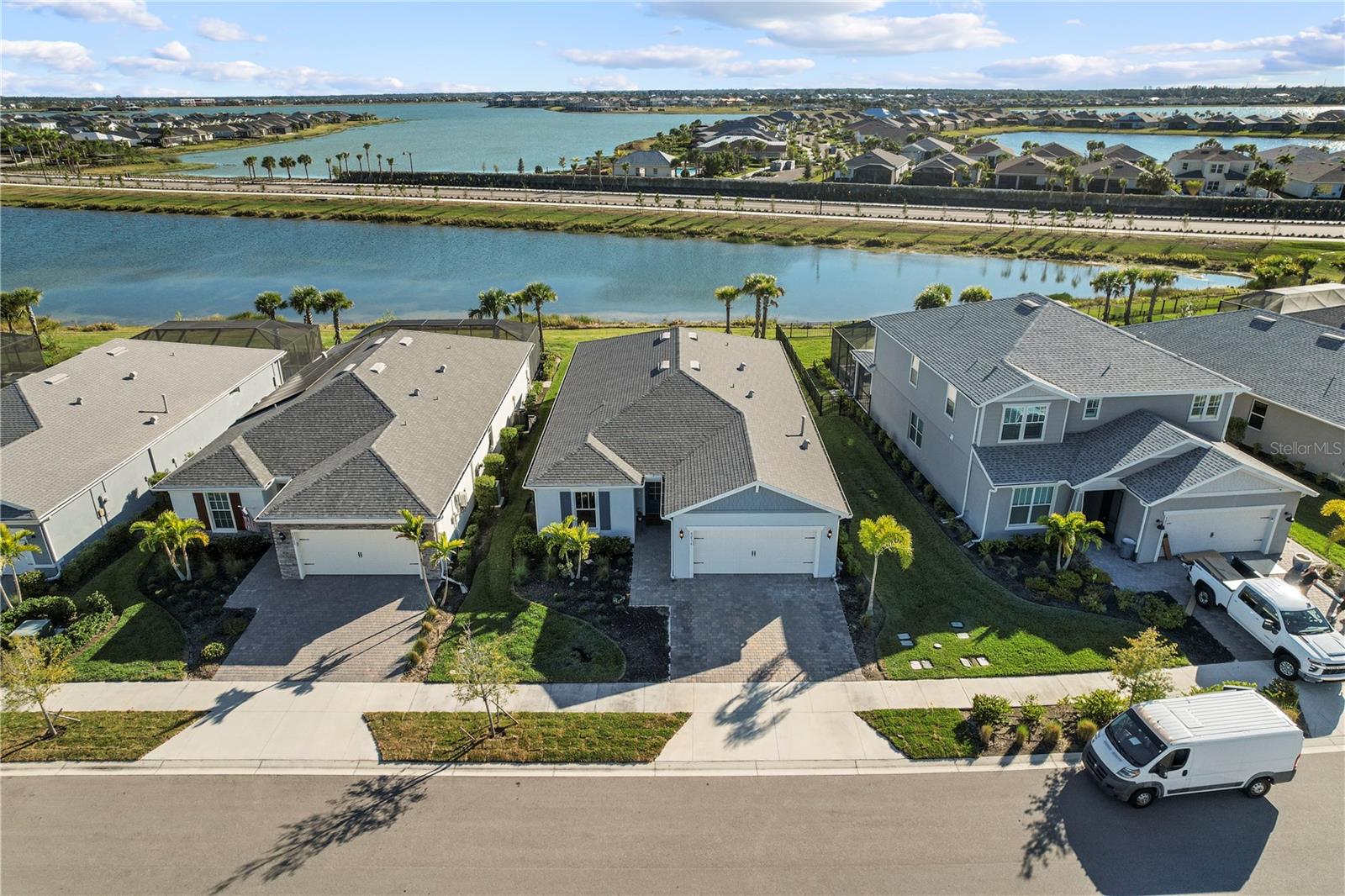 Image 35 of 86 For 42574 Adirondack Drive