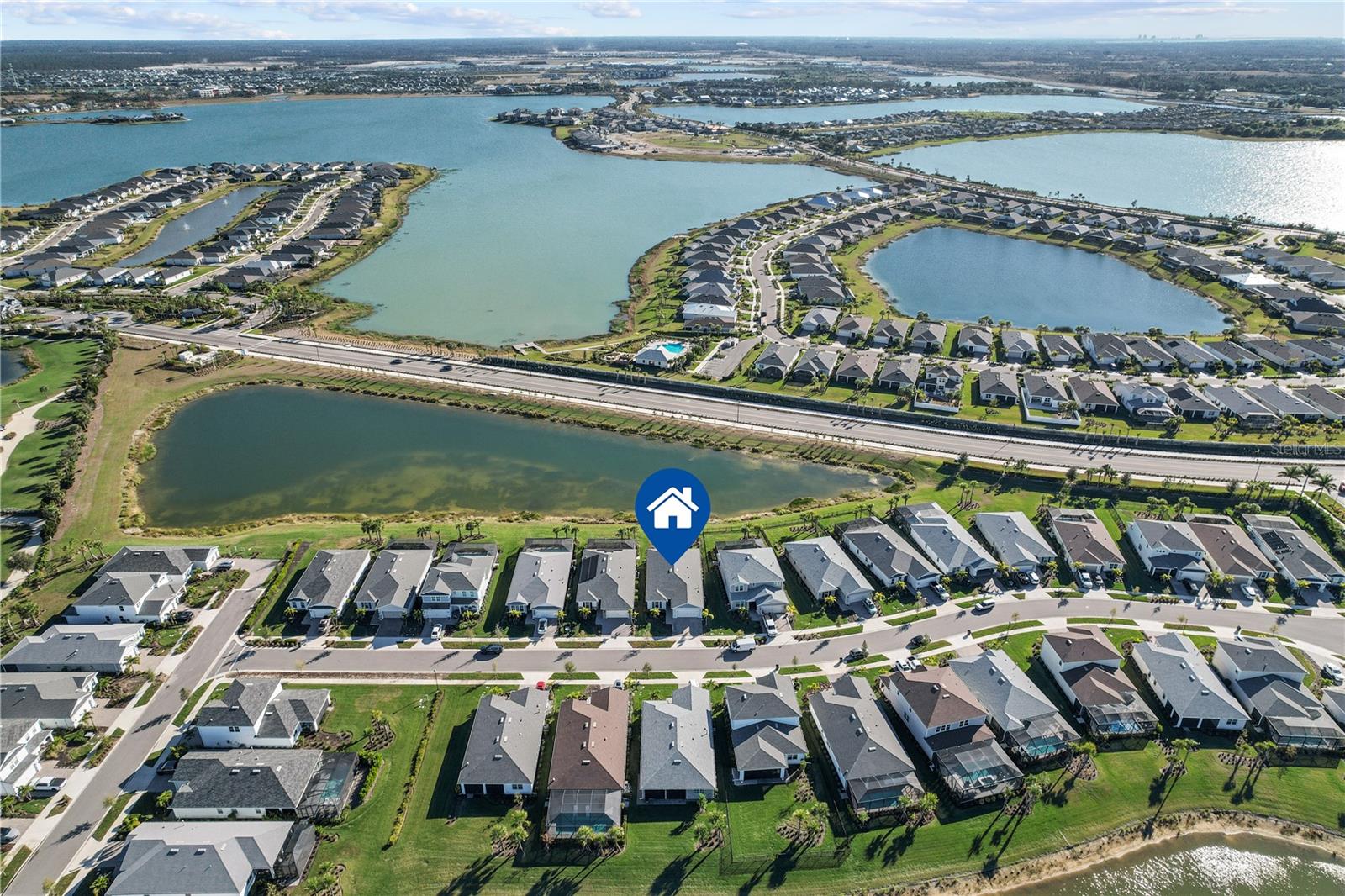 Image 40 of 86 For 42574 Adirondack Drive