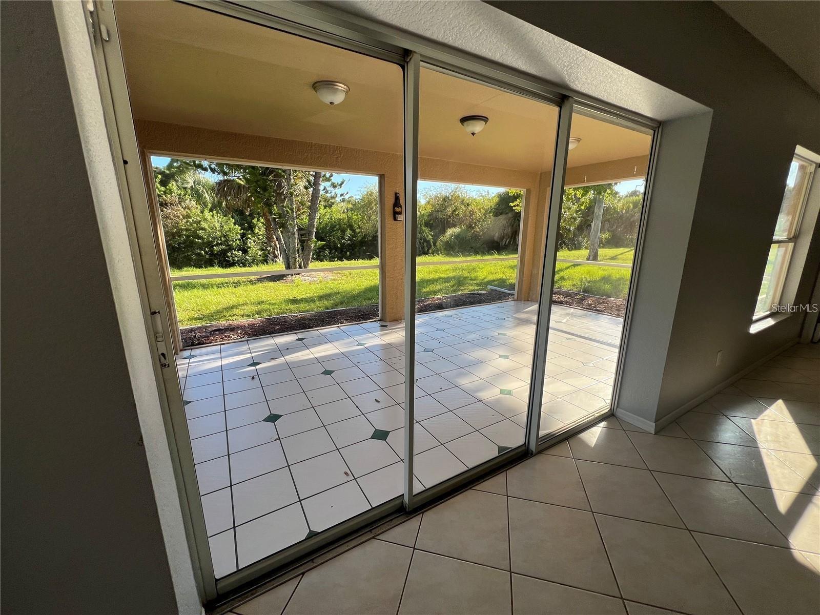 Image 11 of 11 For 25633 Prada Drive