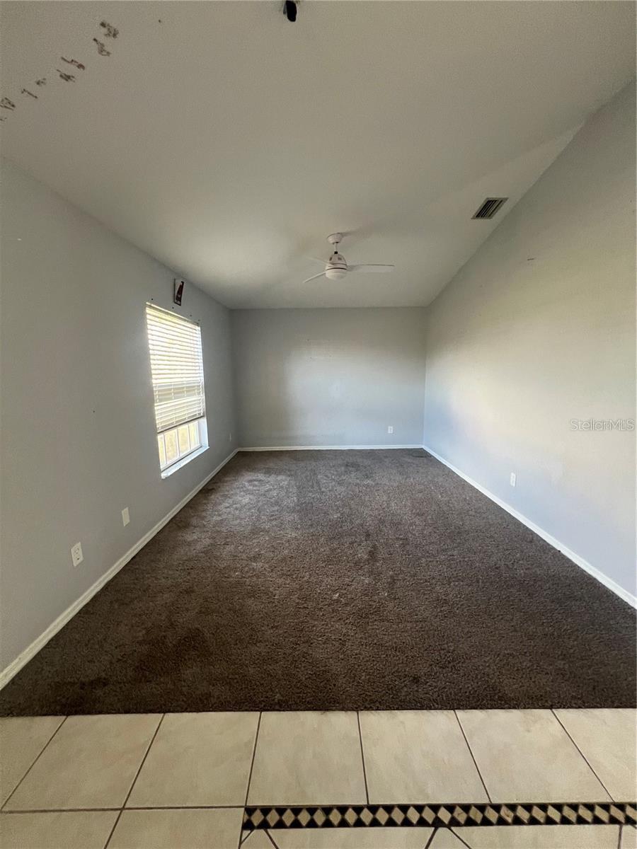 Image 7 of 11 For 25633 Prada Drive