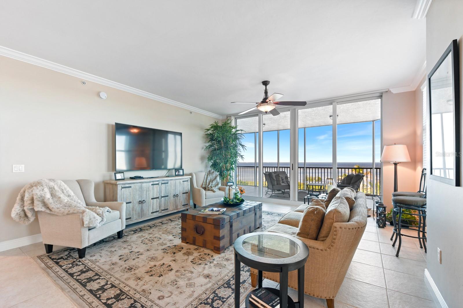 Image 5 of 78 For 3333 Sunset Key Circle 407