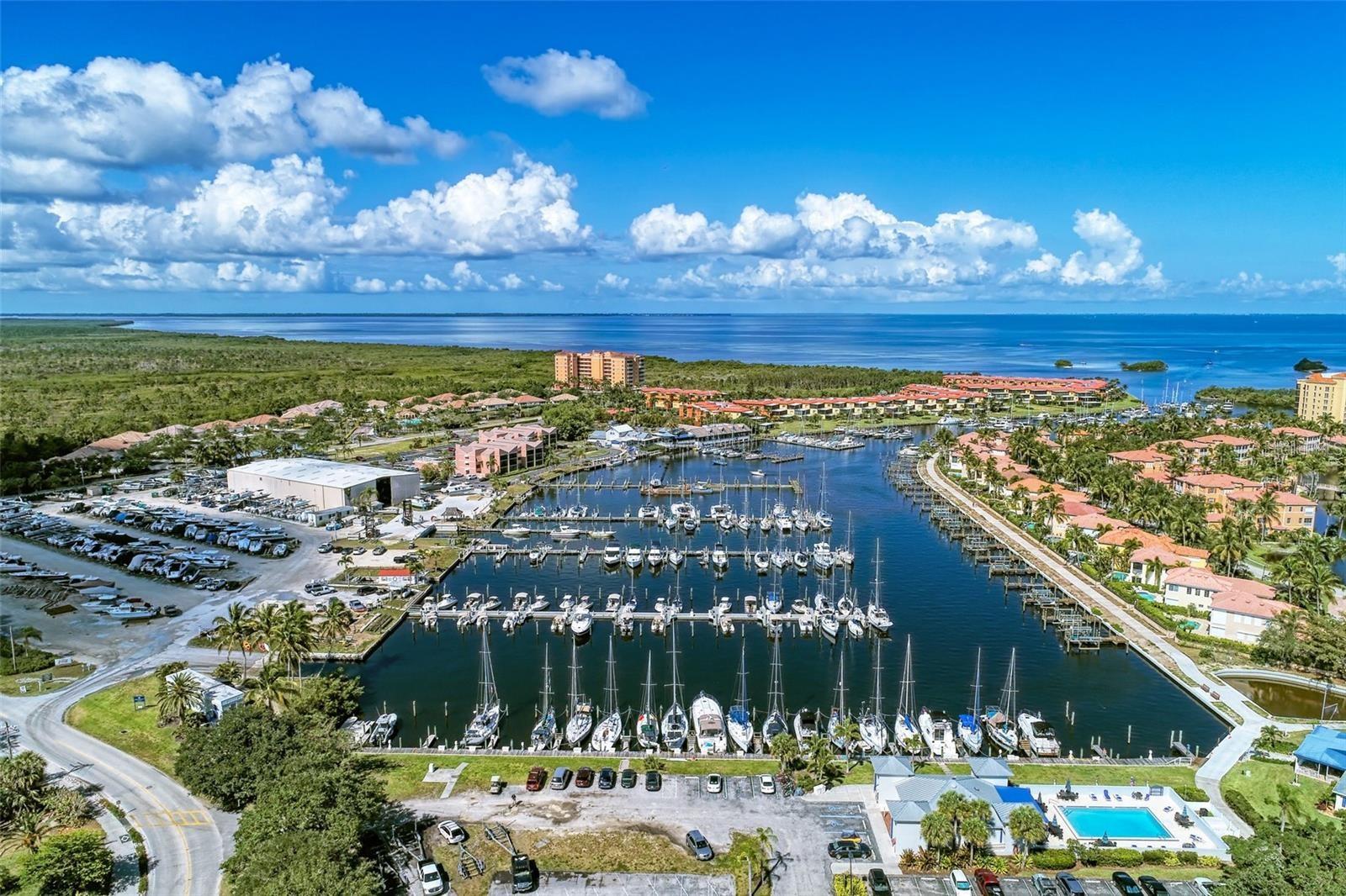 Image 71 of 78 For 3333 Sunset Key Circle 407