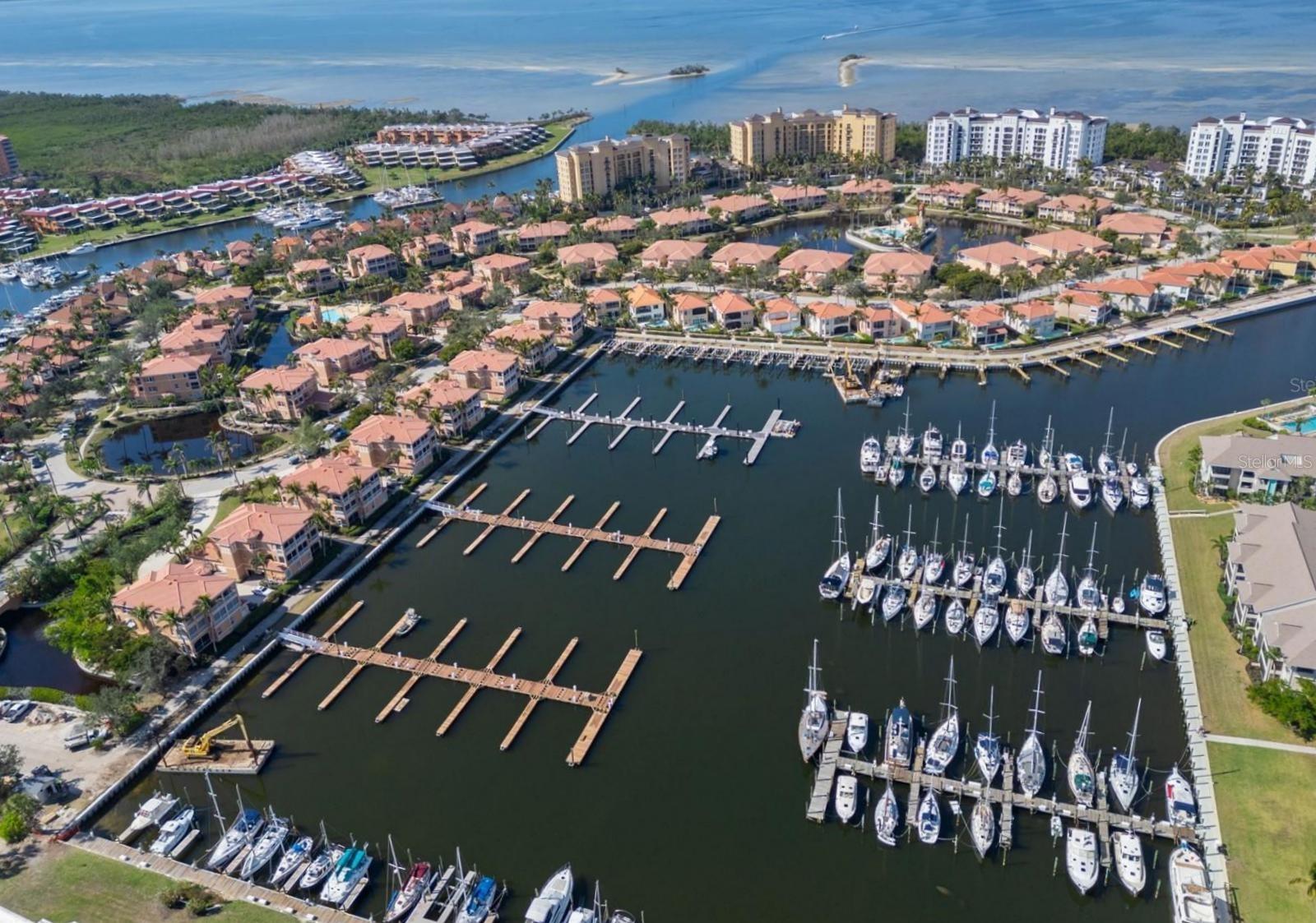 Image 73 of 78 For 3333 Sunset Key Circle 407