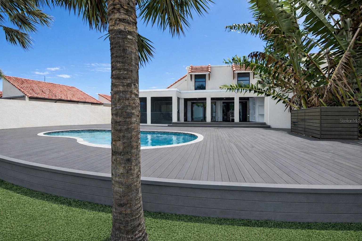 Image 18 of 49 For 25188 Marion Avenue 21