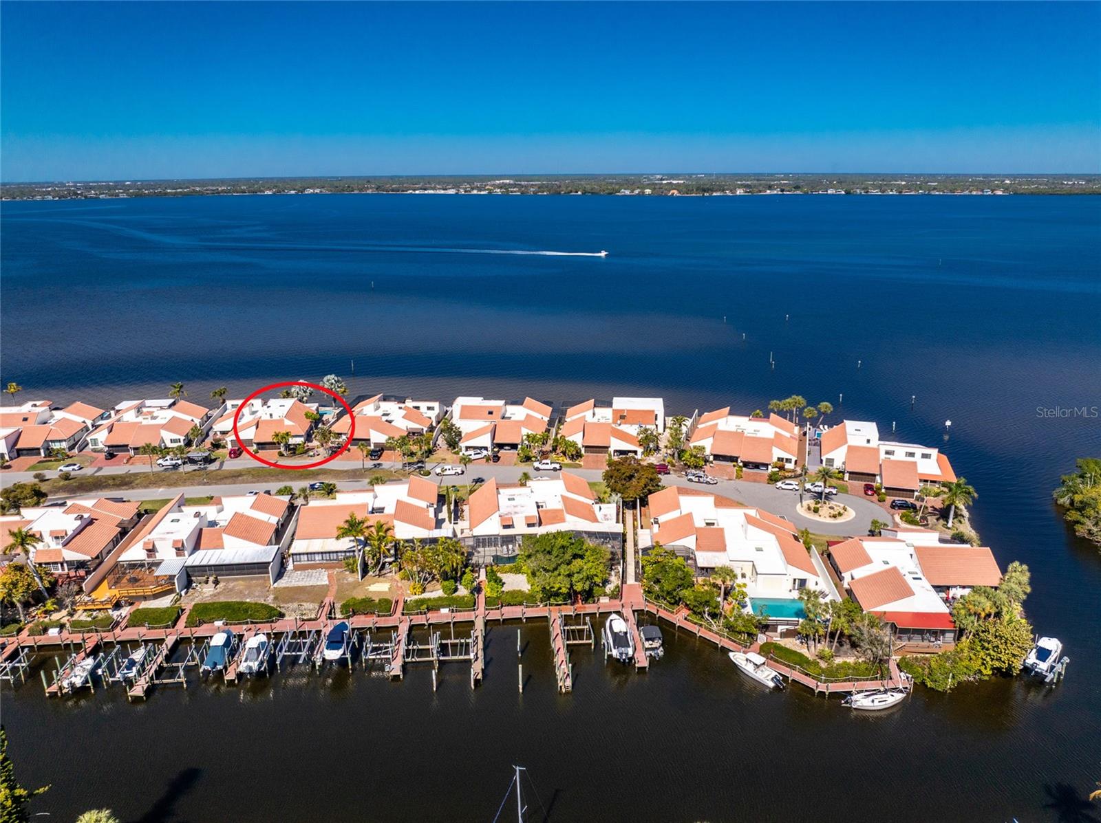 Image 47 of 49 For 25188 Marion Avenue 21