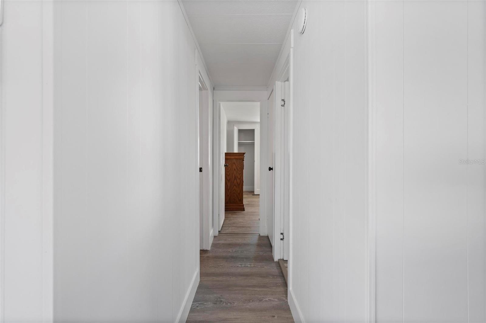 Image 18 of 55 For 1000 Kings Highway 132