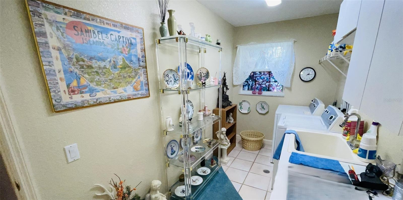 Image 31 of 83 For 23256 Peachland Boulevard