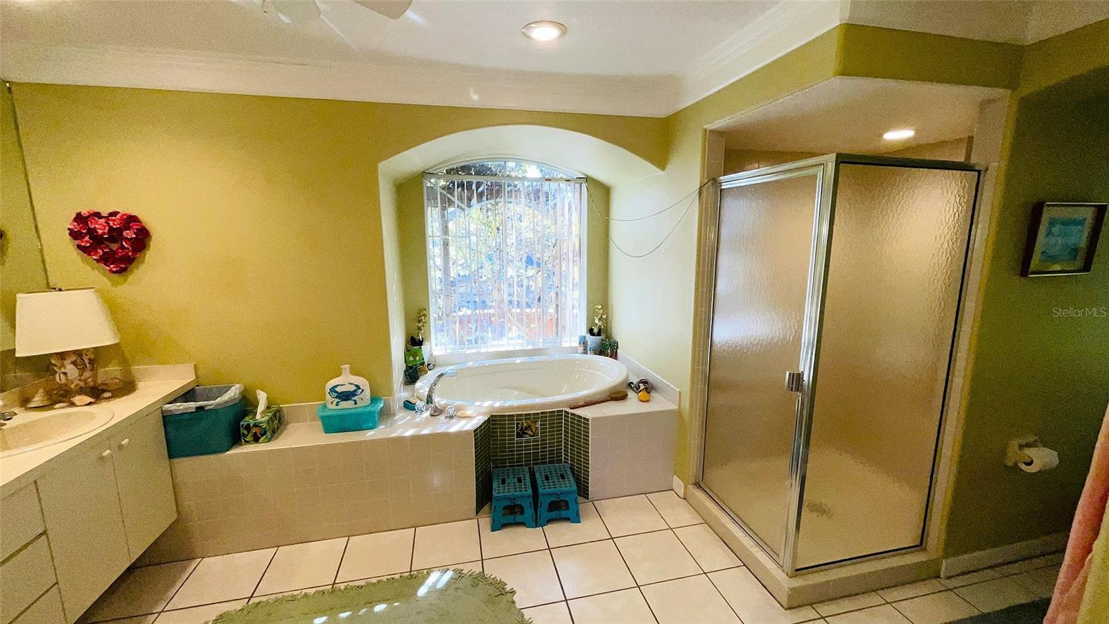 Image 39 of 83 For 23256 Peachland Boulevard