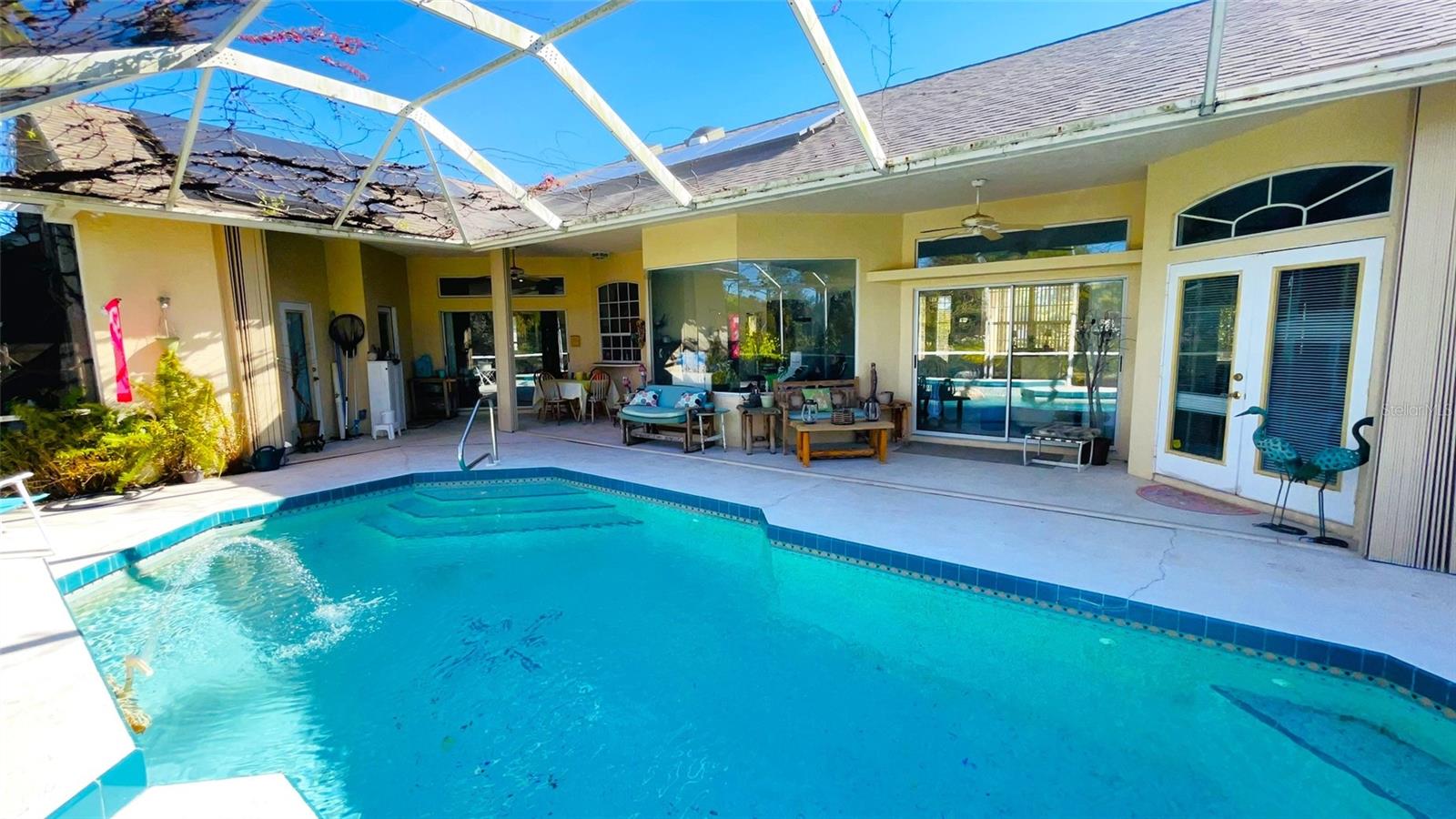 Image 46 of 83 For 23256 Peachland Boulevard