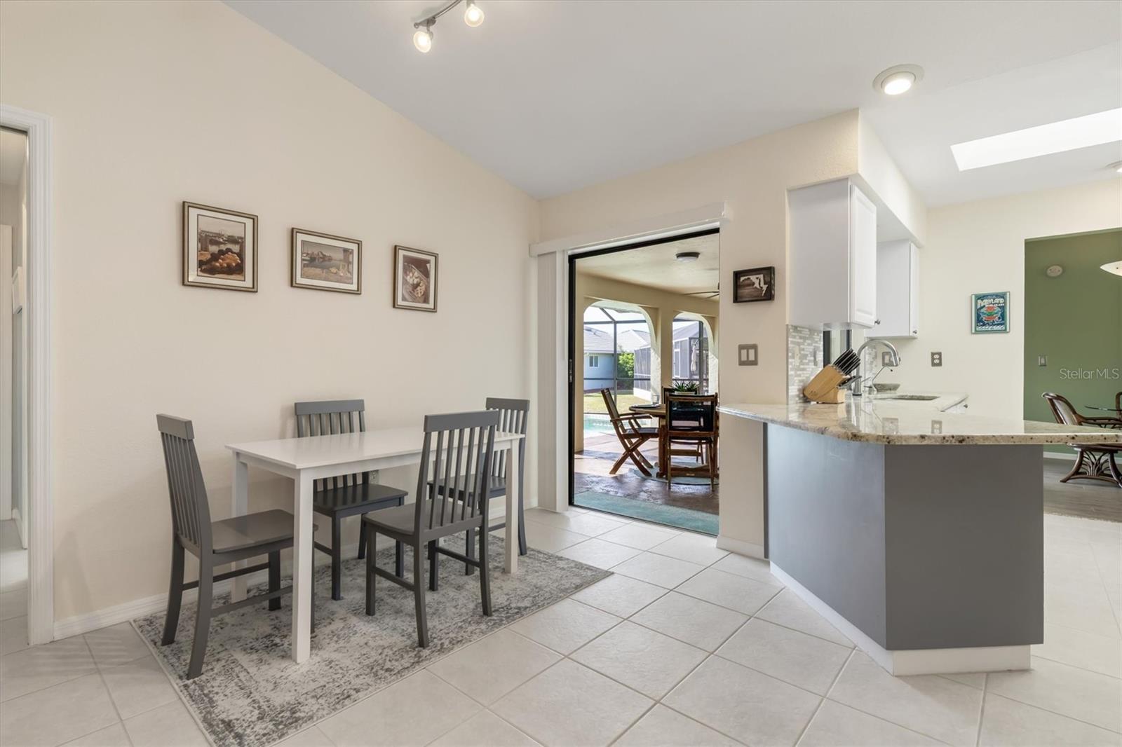 Image 19 of 49 For 2137 Ryan Boulevard