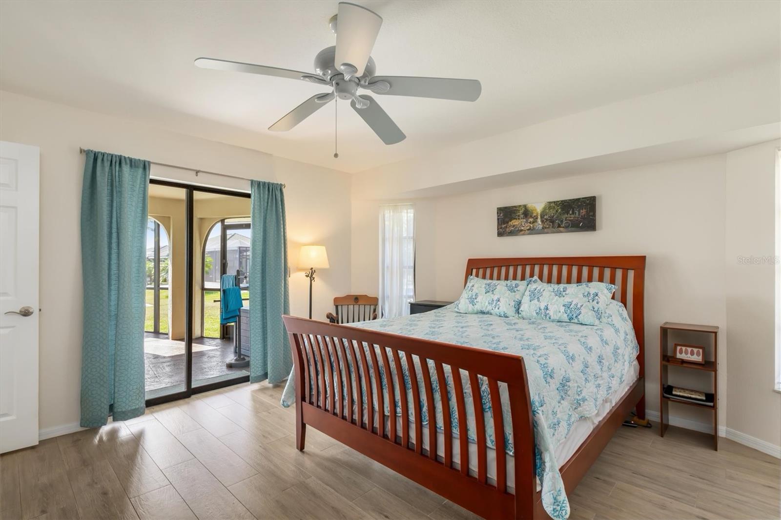 Image 22 of 49 For 2137 Ryan Boulevard