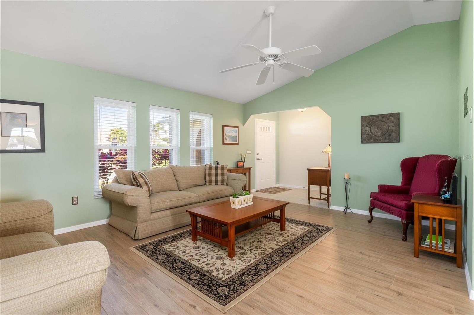 Image 7 of 49 For 2137 Ryan Boulevard