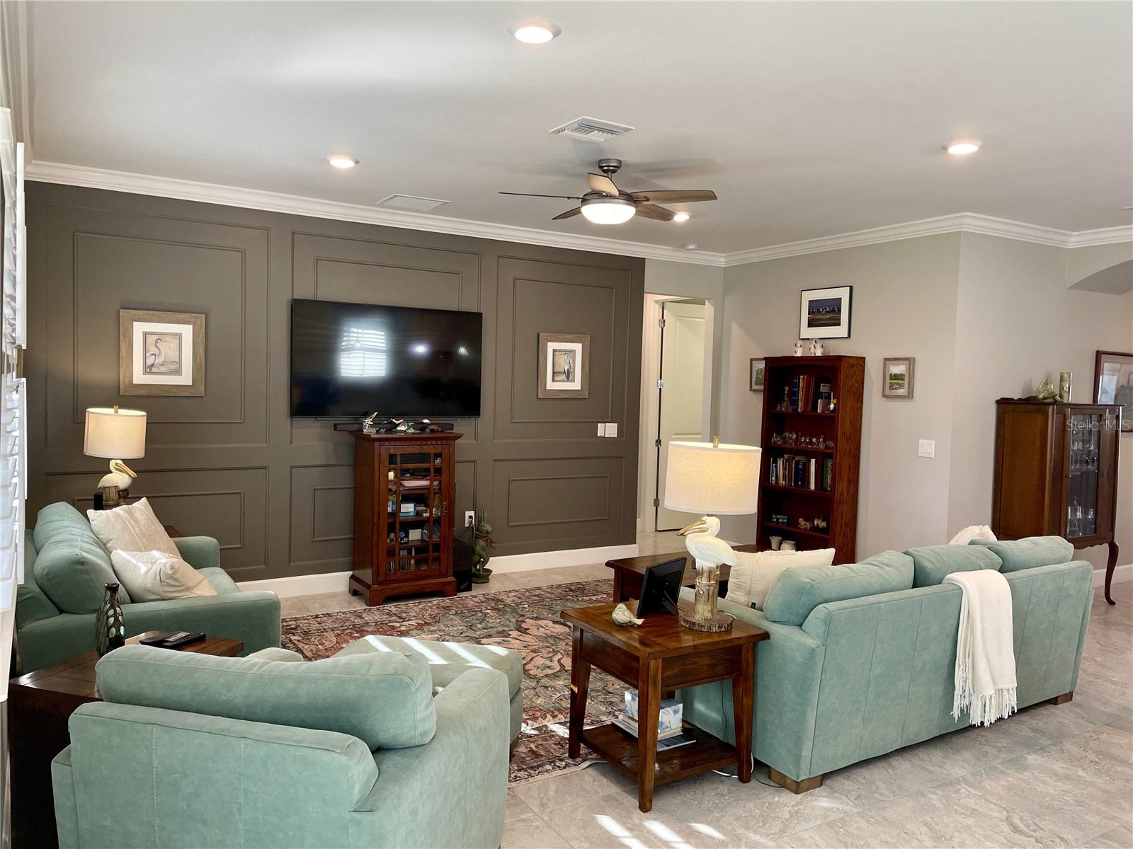 Image 12 of 64 For 1712 Hyssop Loop