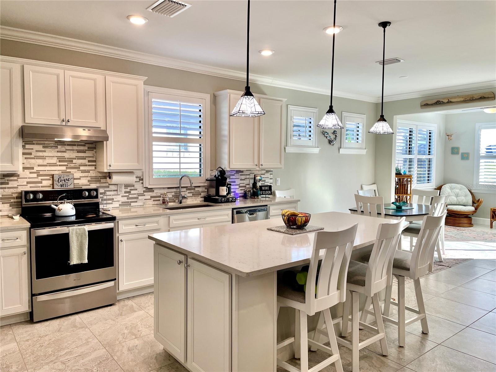 Image 14 of 64 For 1712 Hyssop Loop