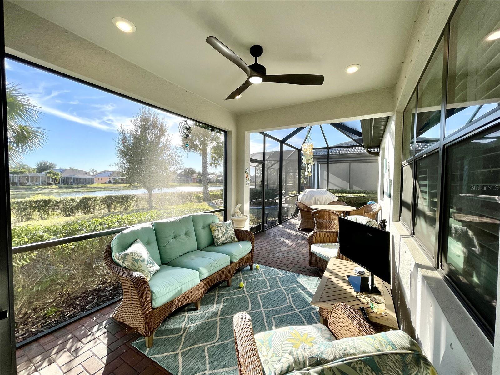 Image 25 of 64 For 1712 Hyssop Loop