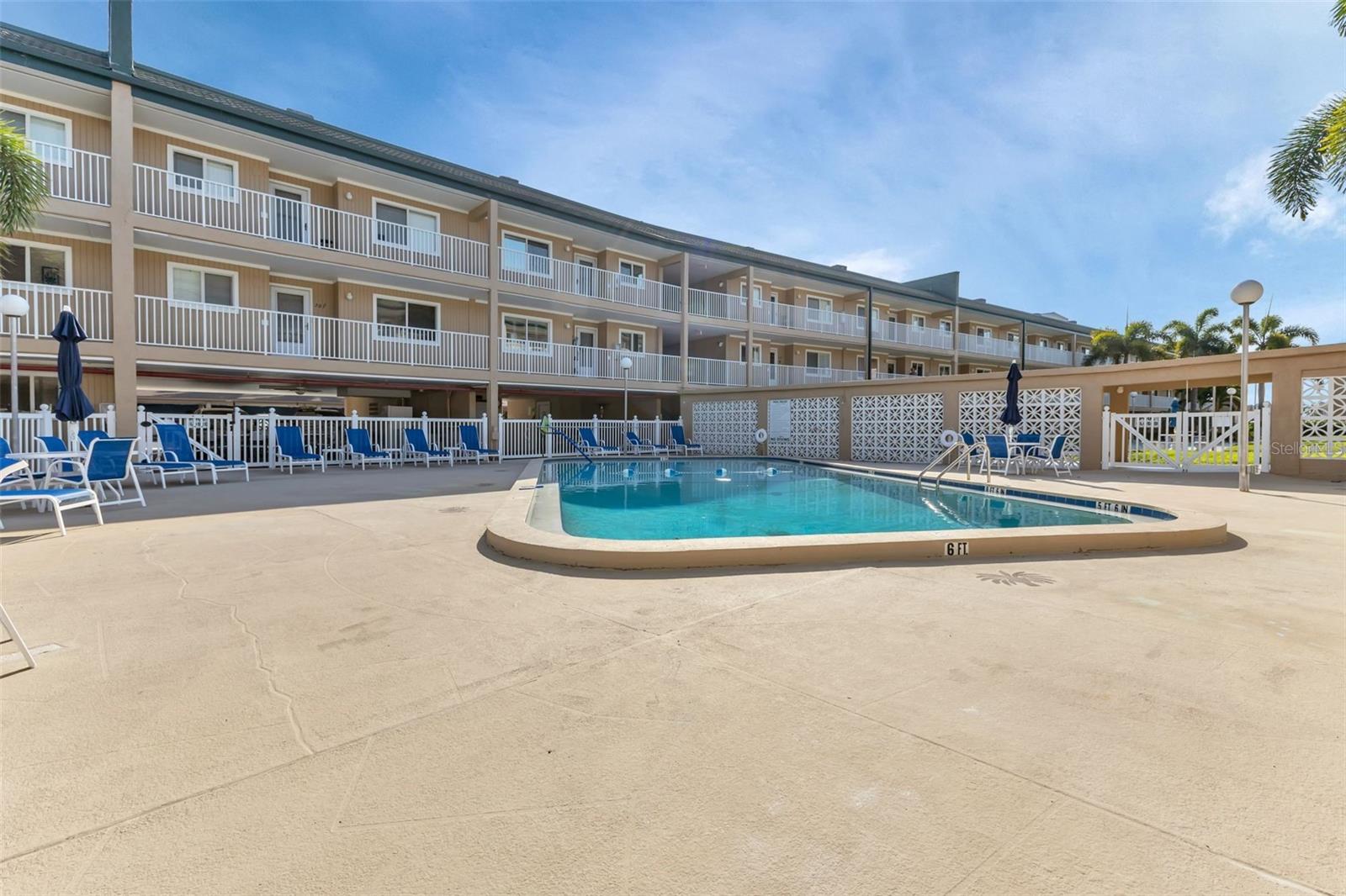 Image 27 of 62 For 150 Harborside Avenue 209