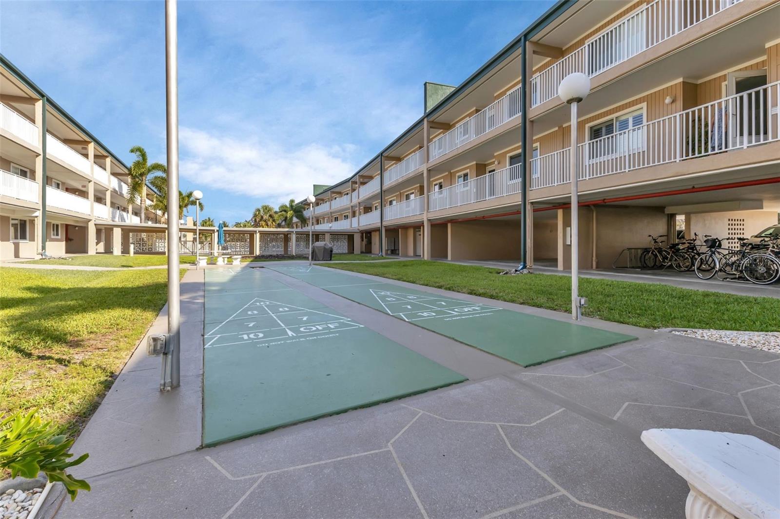 Image 32 of 62 For 150 Harborside Avenue 209