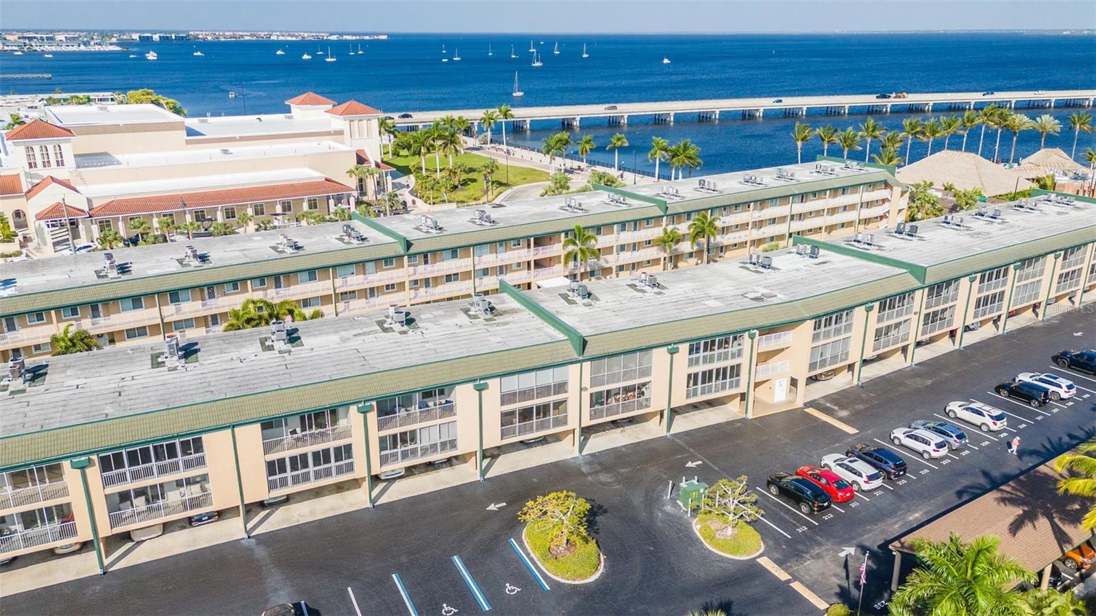 Image 37 of 62 For 150 Harborside Avenue 209