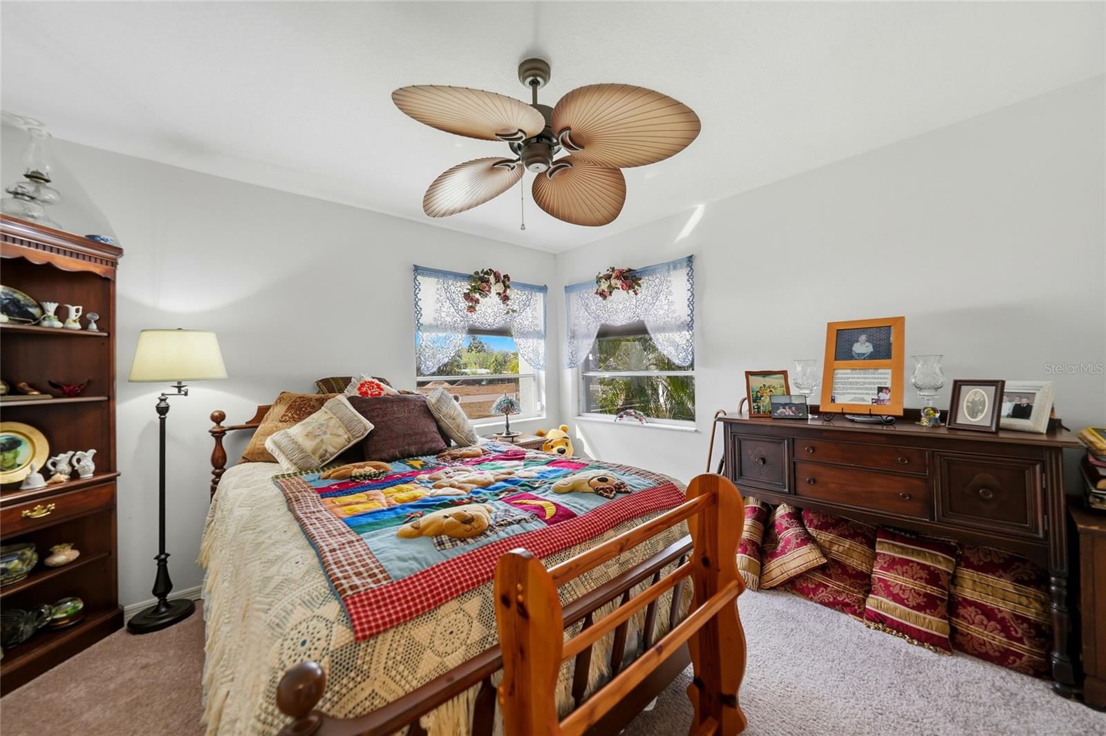 Image 16 of 30 For 405 Ridgecrest Drive