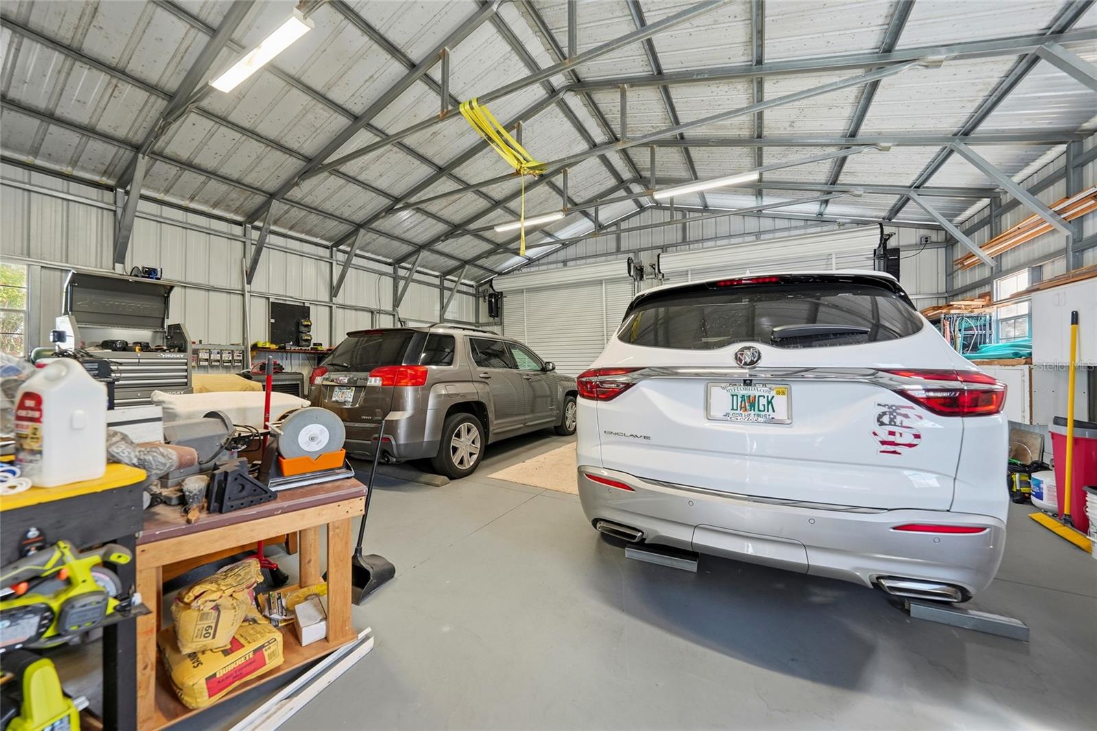 Image 27 of 30 For 405 Ridgecrest Drive