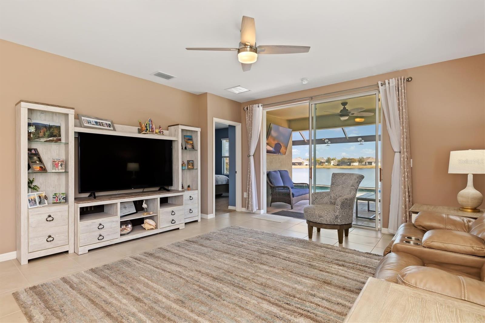 Image 11 of 48 For 7144 Crystal Way