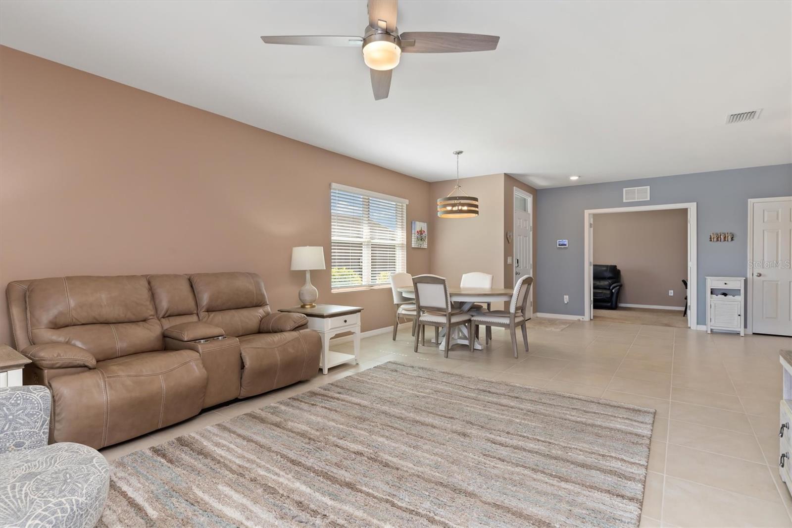 Image 12 of 48 For 7144 Crystal Way