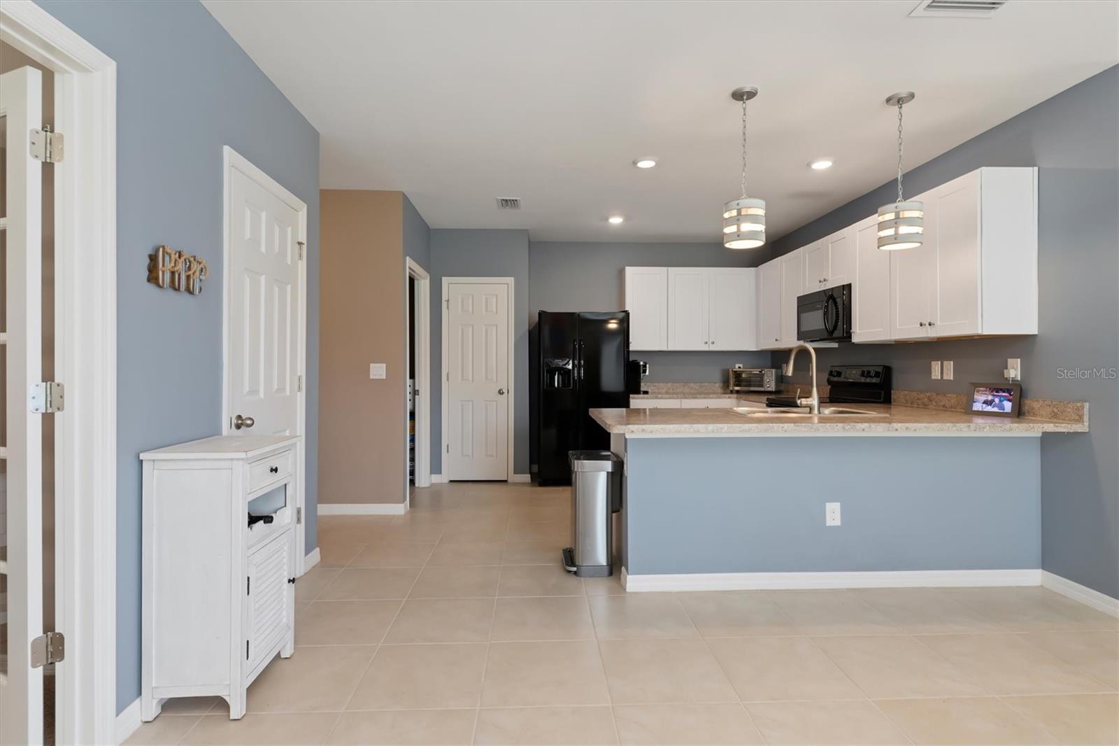 Image 6 of 48 For 7144 Crystal Way