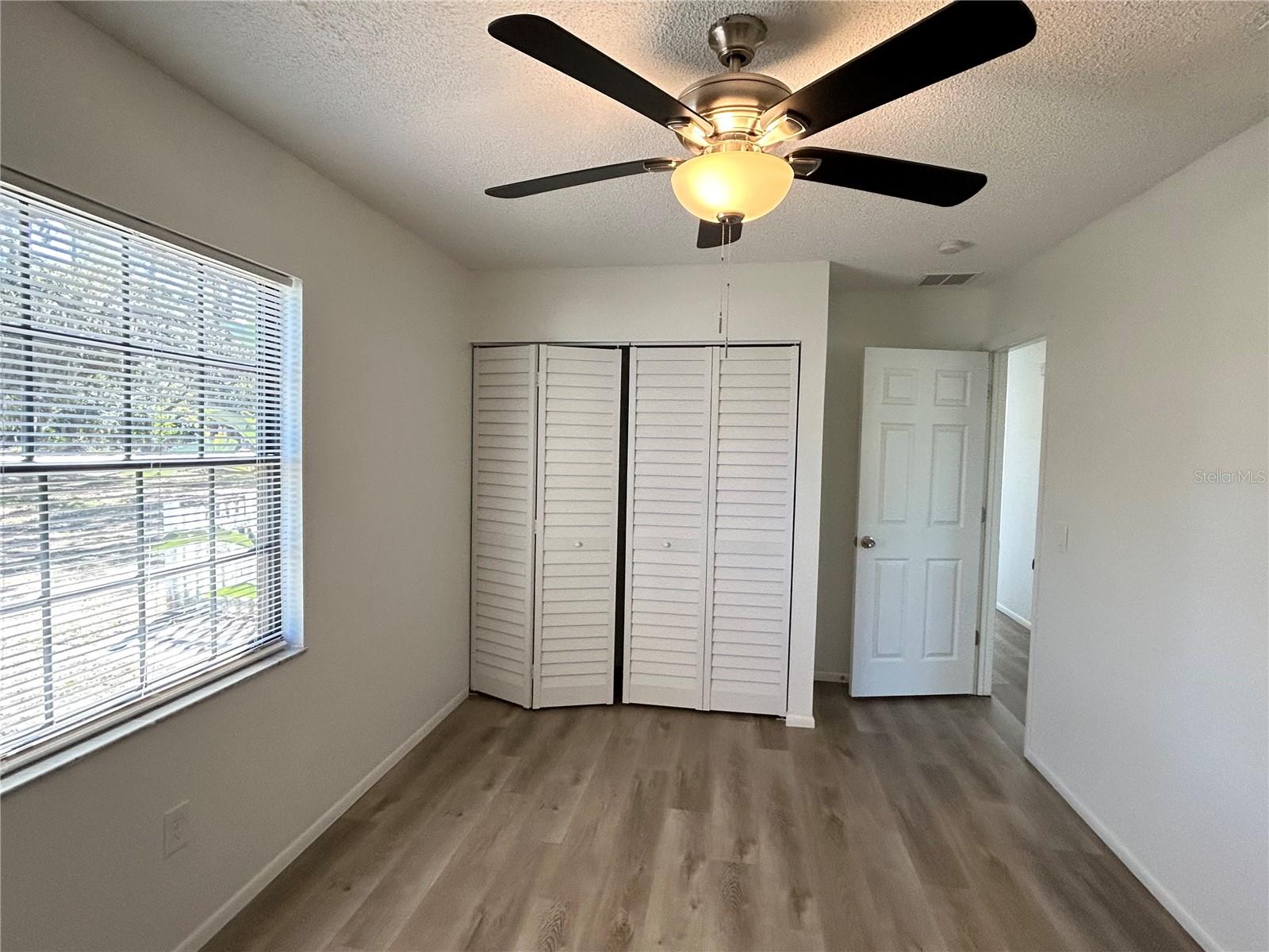 Image 26 of 33 For 4616 Blueridge Street