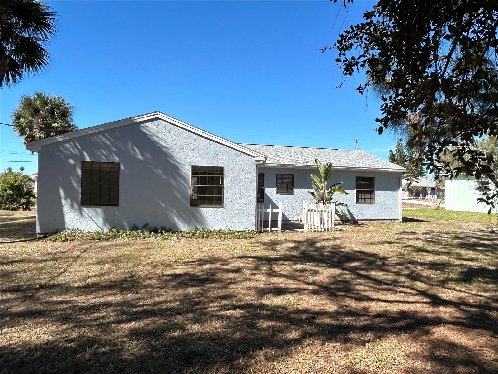 Image 31 of 33 For 4616 Blueridge Street