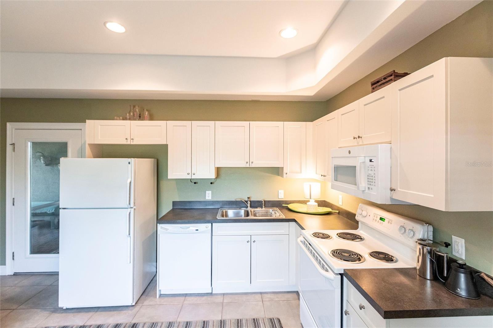 Image 28 of 53 For 3712 Balboa Court