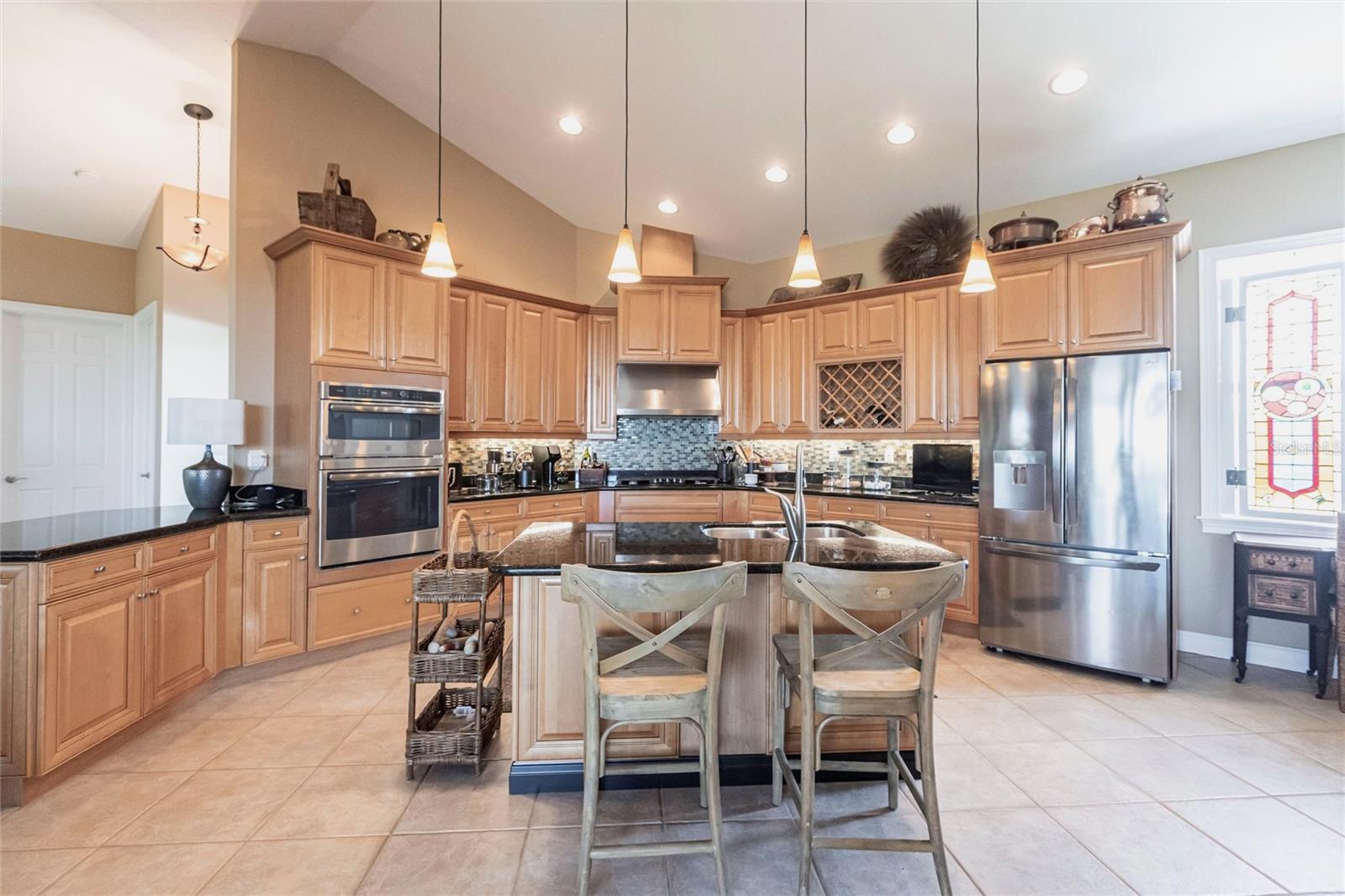 Image 5 of 53 For 3712 Balboa Court