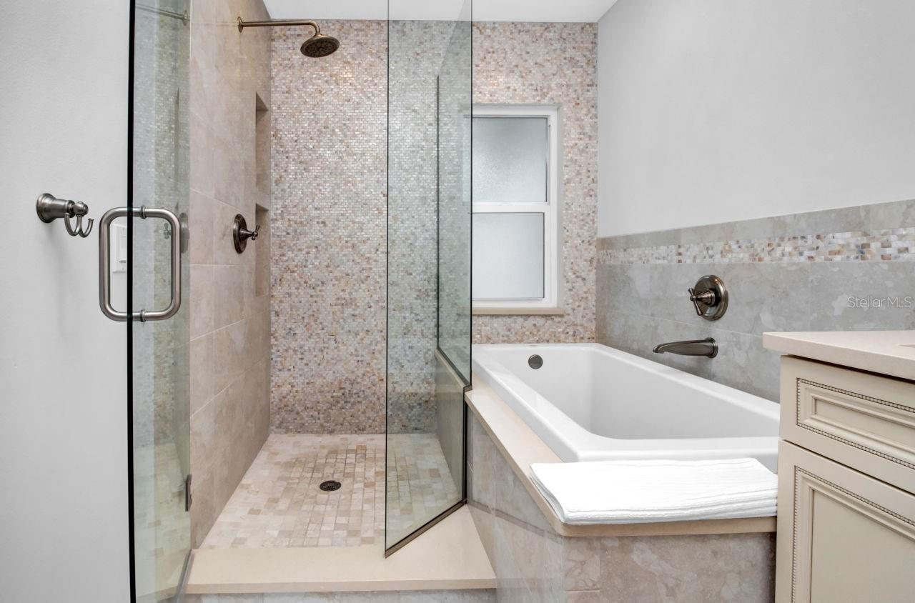 Image 22 of 57 For 1208 De Narvaez Avenue