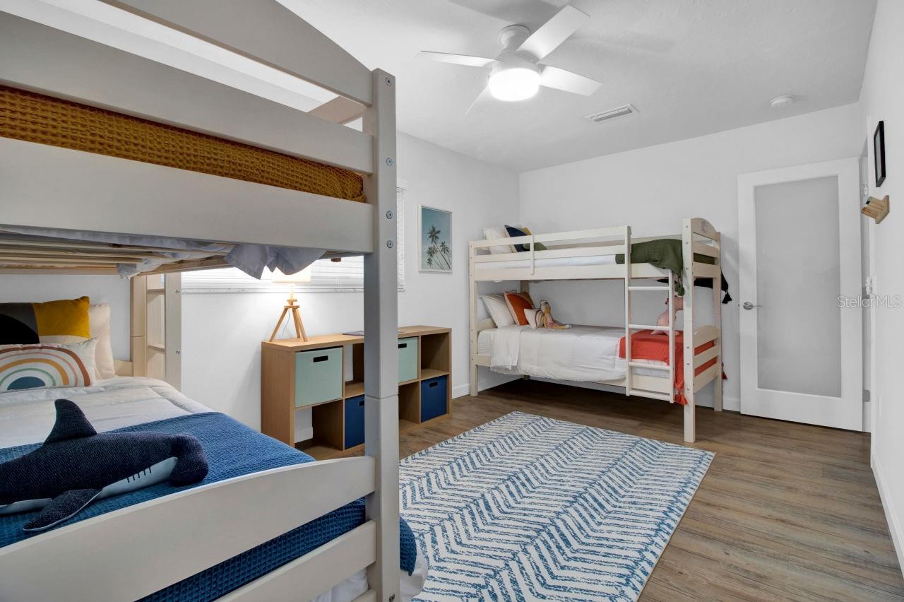 Image 32 of 57 For 1208 De Narvaez Avenue