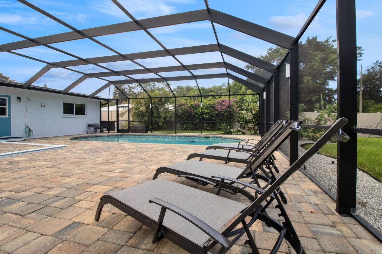 Image 37 of 57 For 1208 De Narvaez Avenue