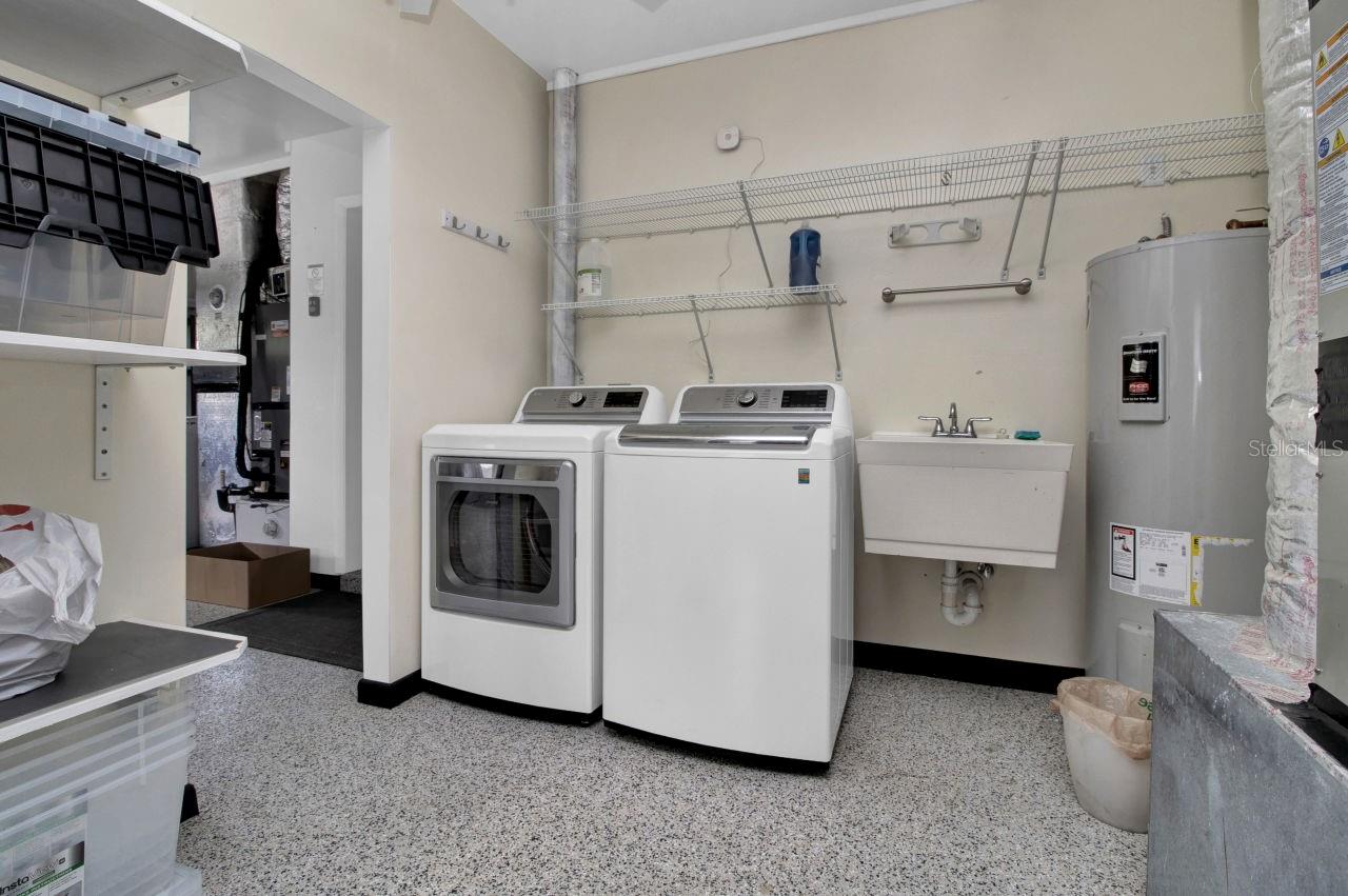 Image 49 of 57 For 1208 De Narvaez Avenue