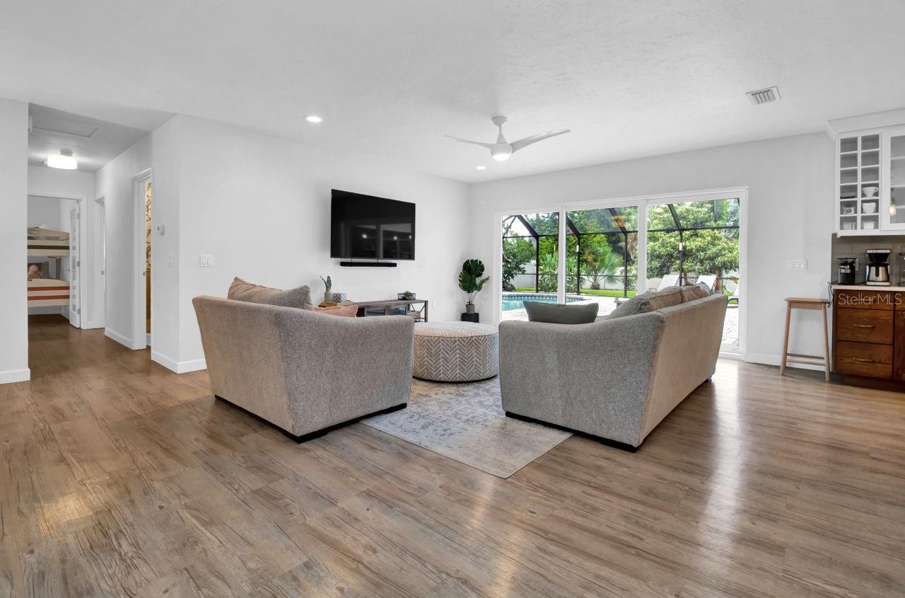 Image 9 of 57 For 1208 De Narvaez Avenue