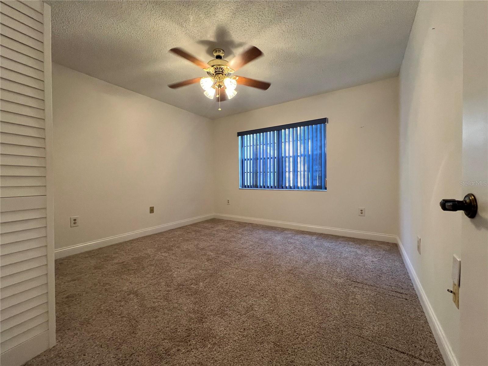 Image 13 of 24 For 23465 Harborview Road 108