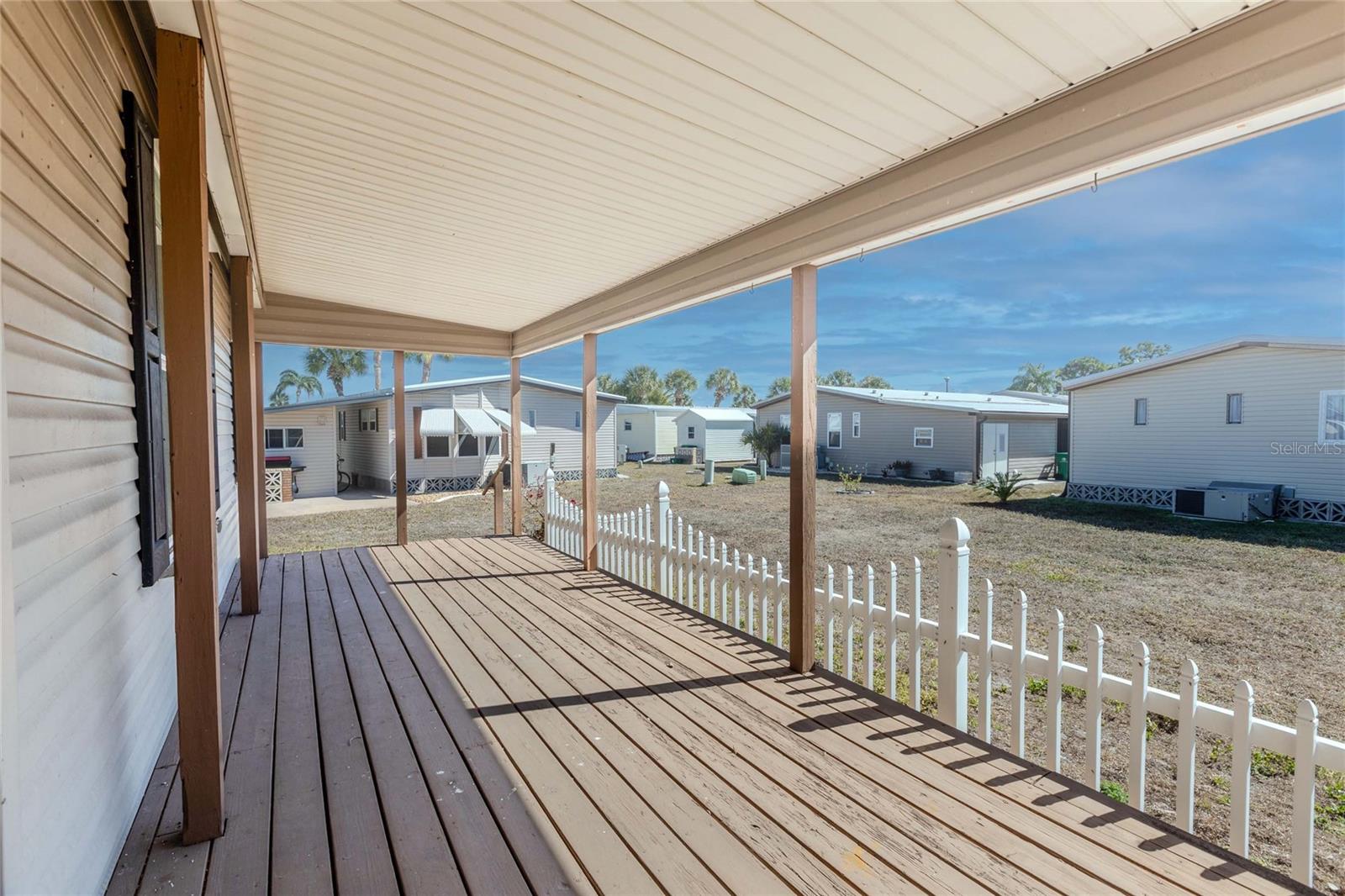 Image 11 of 52 For 2100 Kings Highway Lane 1064