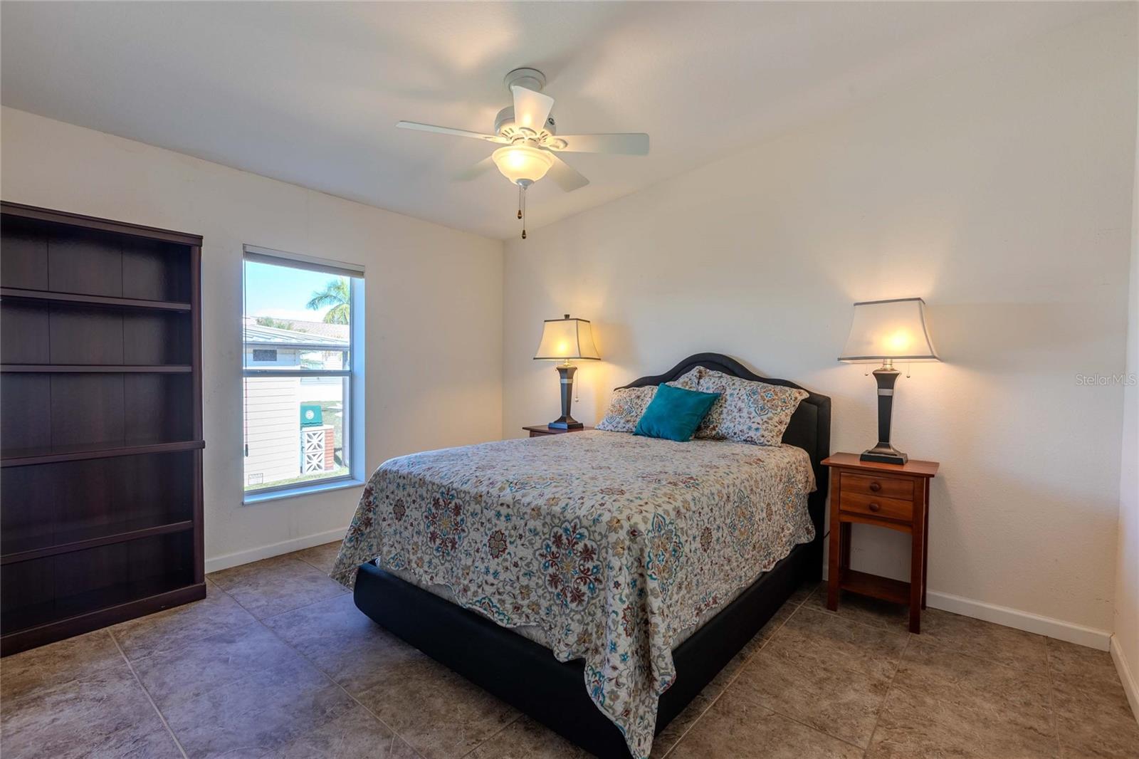 Image 29 of 52 For 2100 Kings Highway Lane 1064