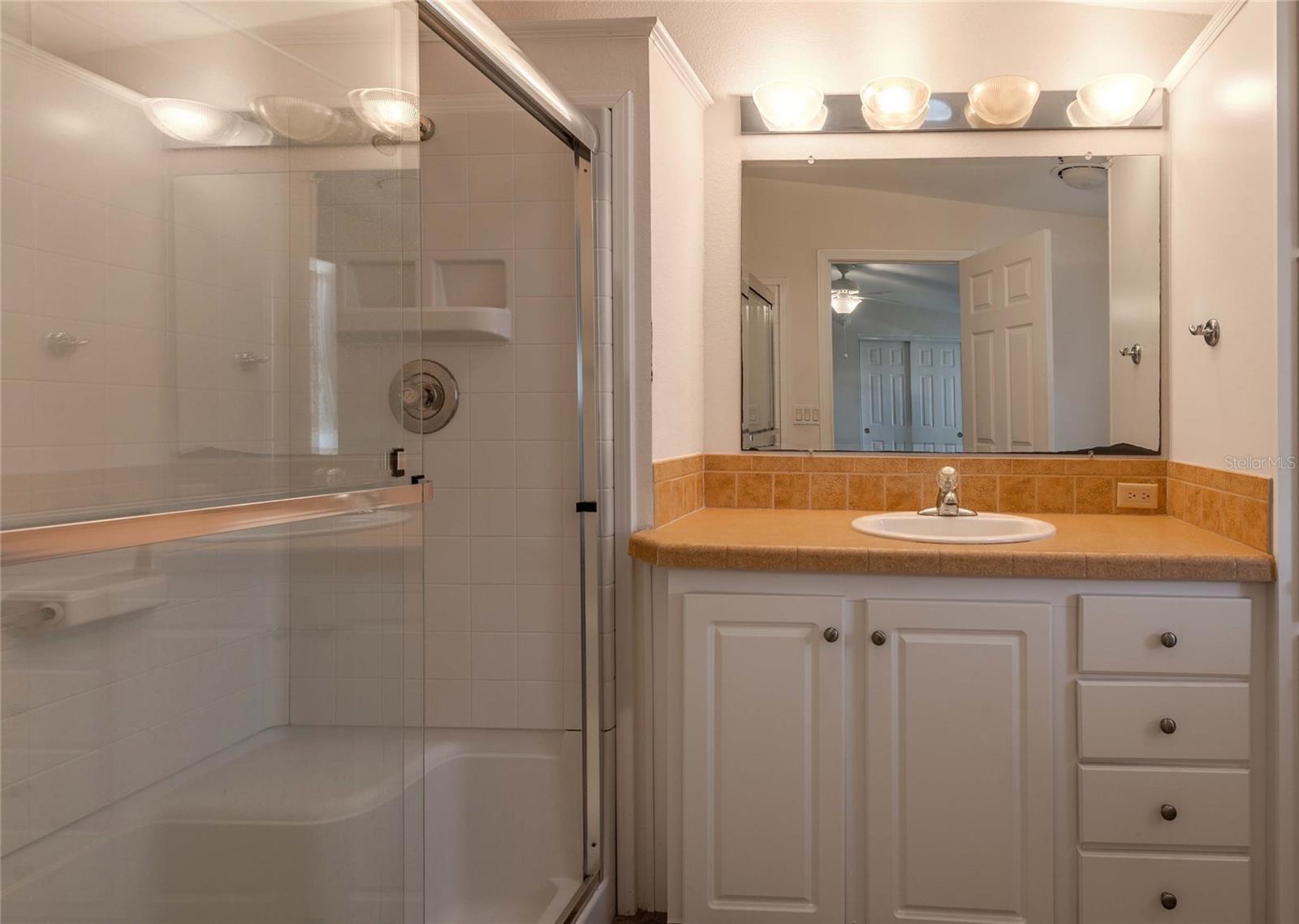 Image 38 of 52 For 2100 Kings Highway Lane 1064