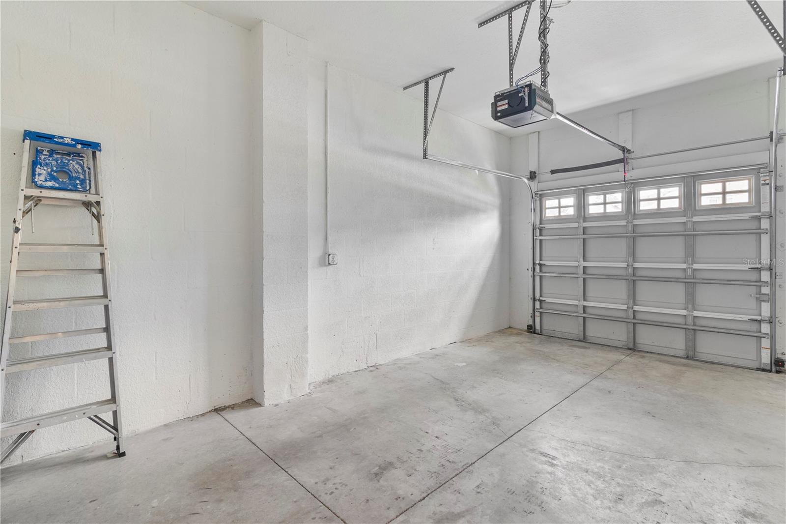 Image 31 of 37 For 1252 Jonah Drive