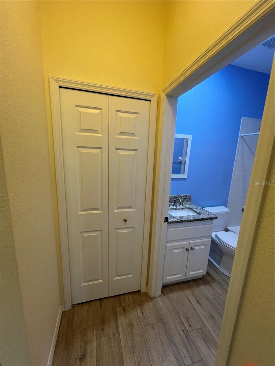 Image 14 of 28 For 1248 Green Oak Trail