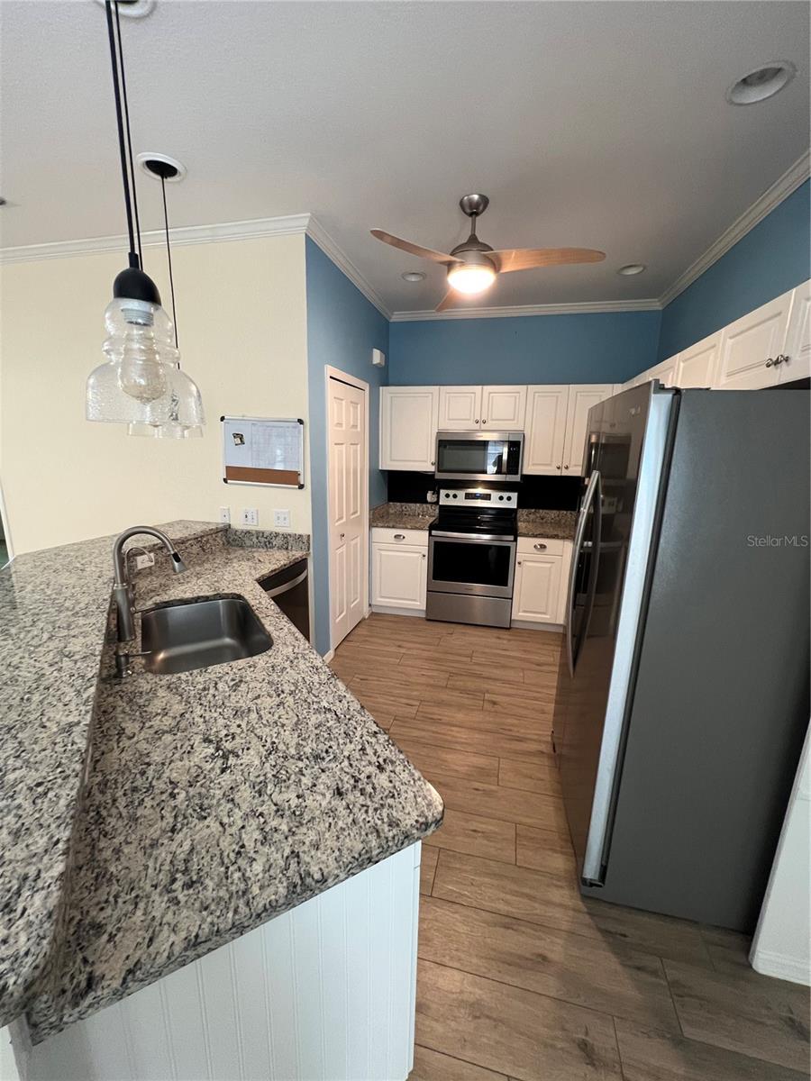 Image 7 of 28 For 1248 Green Oak Trail