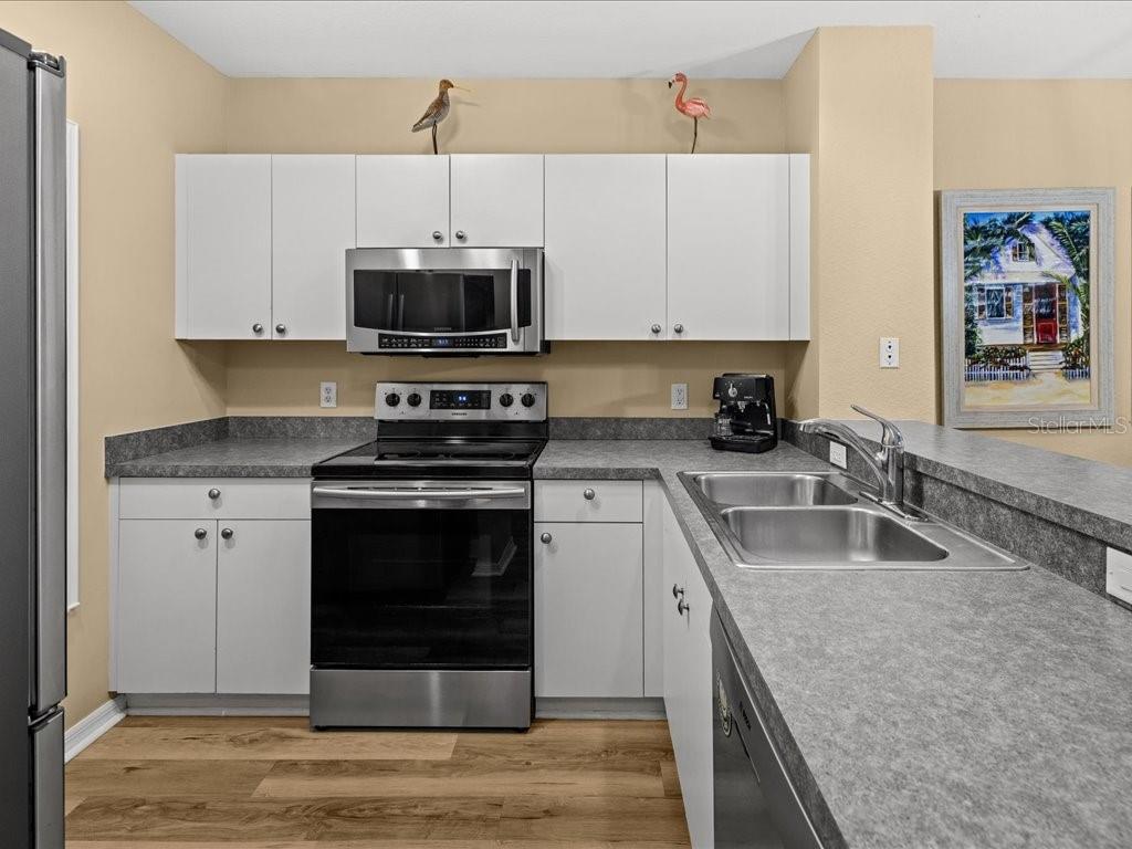 Image 10 of 34 For 2061 Willow Hammock Circle 205