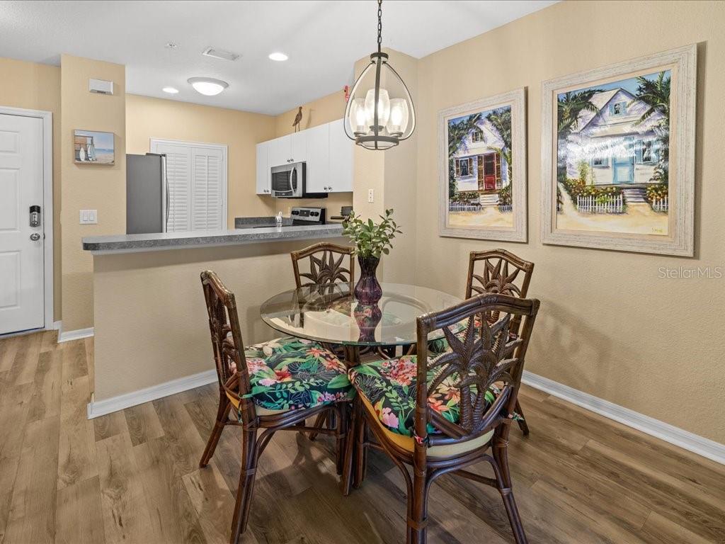 Image 8 of 34 For 2061 Willow Hammock Circle 205