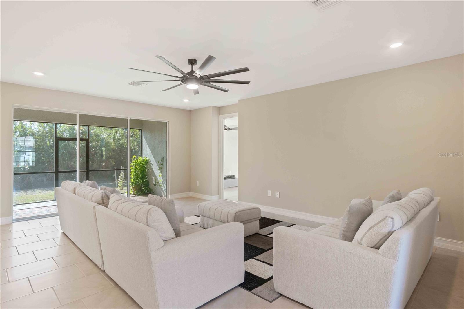 Image 29 of 76 For 14193 Fort Myers Avenue